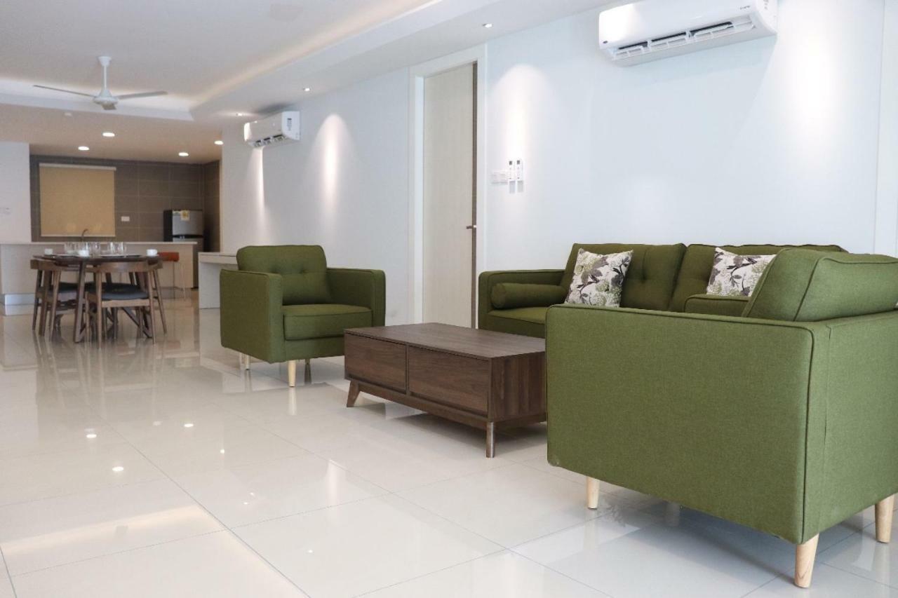 Aman Hills Hotel Kampong Timbunan Dış mekan fotoğraf